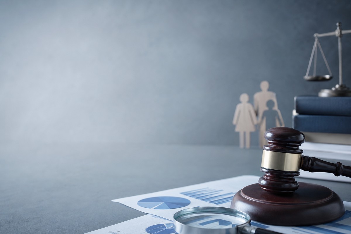 Zorgt een verbod op genderzorg voor meer zelfmoorden? Wat het bewijs echt zegt